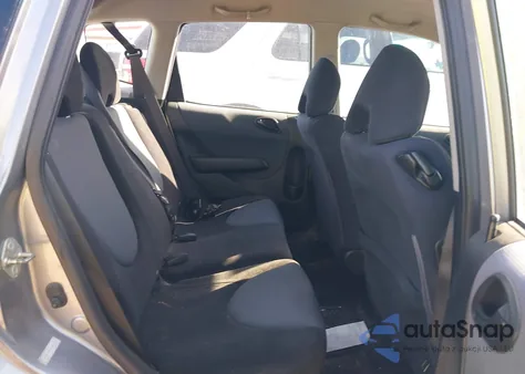 2008 Honda Fit from USA, damaged, VIN JHMGD38418S020302